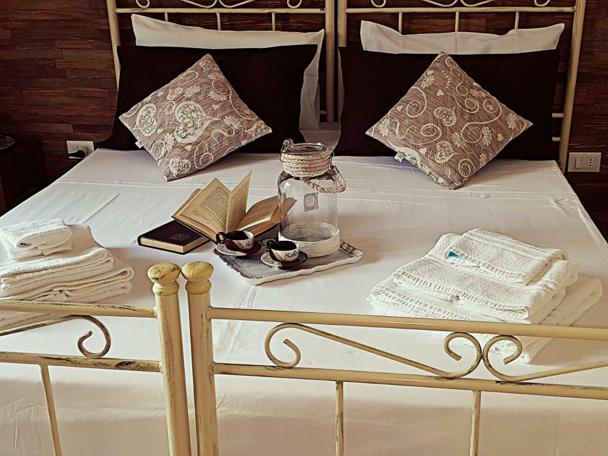 Bed and Breakfast Il Casale dei Principi Lecce Esterno foto